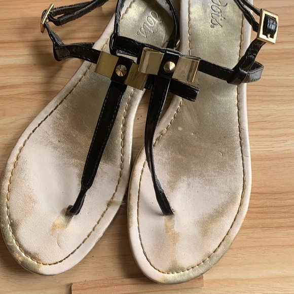 Size 10 Used Sandals and Heels - Picture 3 of 5